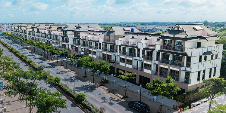 Điều gì khiến Imperia Grand Plaza Đức Hoà khác biệt giữa rừng dự án vệ tinh?